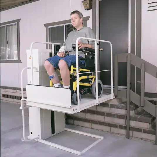 Los Angeles Macs PL50 Wheelchair Lift